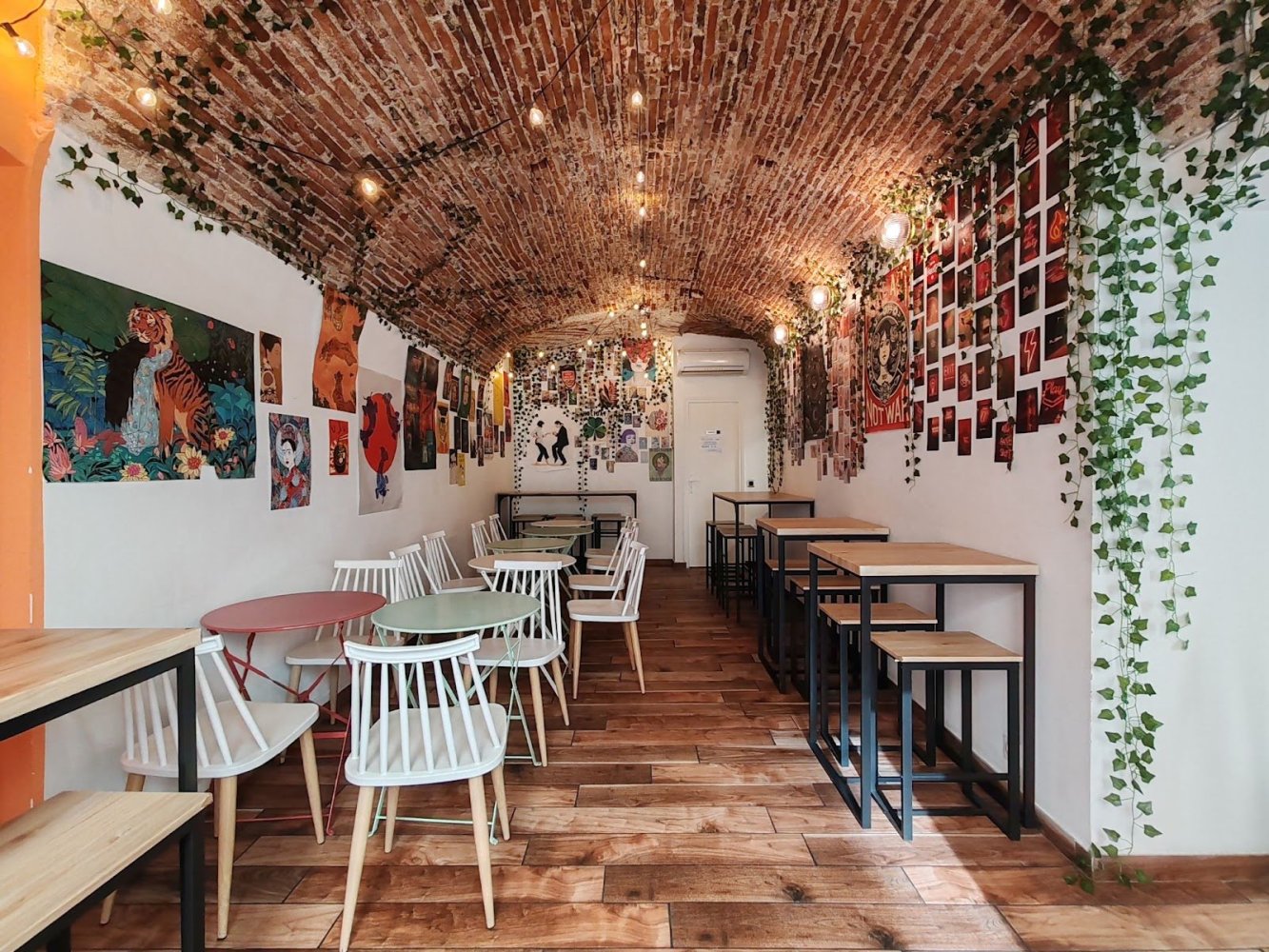 Gewerbliche Immobilie in Bastia, France 62m², Nr. 236879