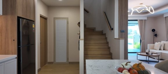 4 Schlafzimmer Villa in Pattaya, Thailand, Nr. 85567 8