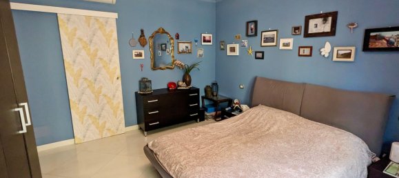 5 Schlafzimmer Haus in Modena, Italy, Nr. 381655 13