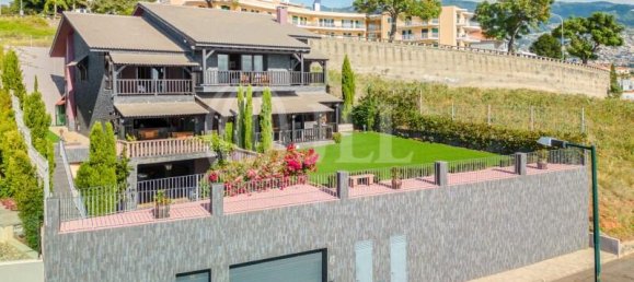 4 bedrooms Villa in Funchal, Portugal No. 127975 30