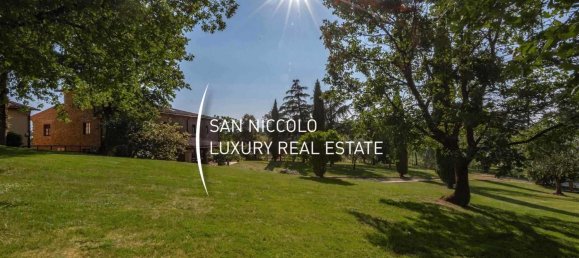 Дом с 20 комнатами в Бучине, Италия № 180911 10