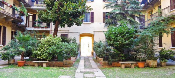 2 bedrooms Apartment in Milan, Italy No. 357812 3