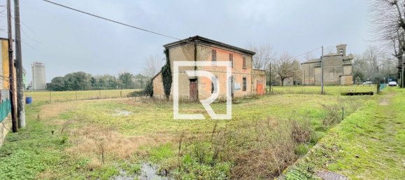 6 rooms Villa in Ravenna, Italy No. 147391 2