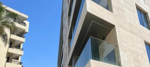 3 bedrooms Condo in Porto, Portugal No. 6836 2