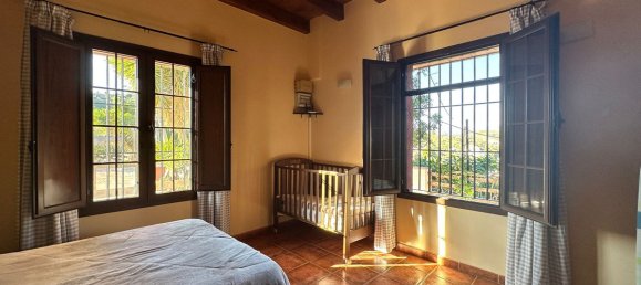 5 غرف نوم منزل في Malaga, Spain رقم 35846 10