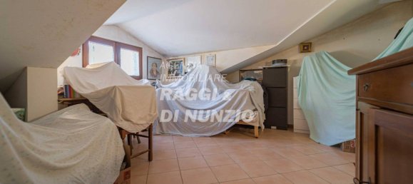 2 Schlafzimmer Penthouse in Grottaferrata, Italy, Nr. 195954 24