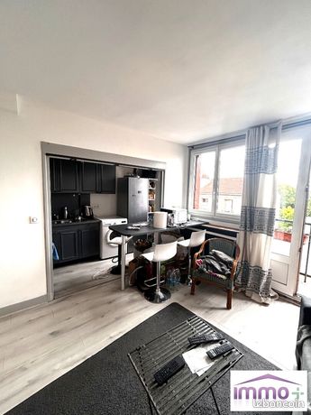 2 غرف نوم شقة في Pantin, France رقم 358475