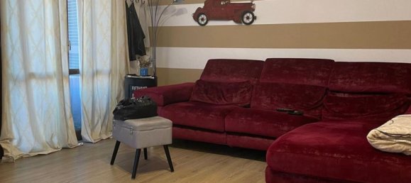 7 rooms House in Carrara, Italy No. 50905 4