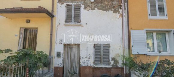 3 rooms House in Cesena, Italy No. 260559 8