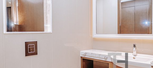 2 bedrooms Apartment in Burj Khalifa, UAE No. 32199 14