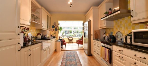 4 Schlafzimmer Haus in Chingford, United Kingdom, Nr. 3931 31