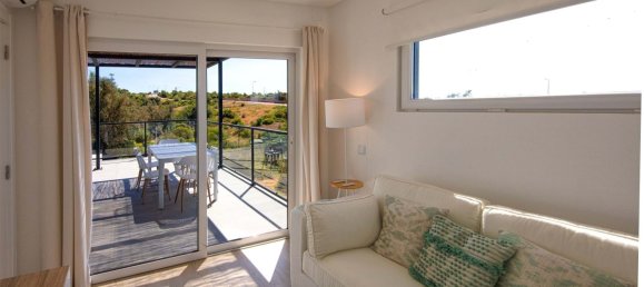 3 Schlafzimmer Villa in Lagoa, Portugal, Nr. 139064 8