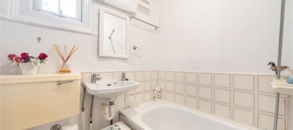 3 Schlafzimmer Haus in London, United Kingdom, Nr. 12161 16