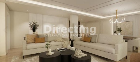 5 bedrooms Apartment in Madrid, Spain No. 167727 7