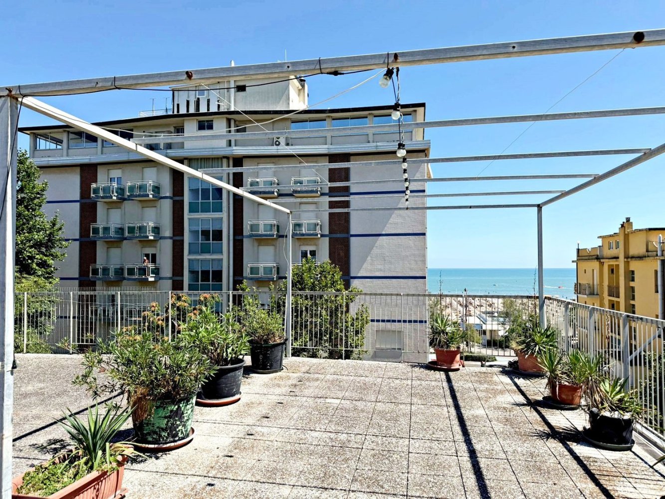 3 rooms Apartment in Rimini, Italy No. 275402