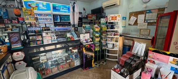 Imóvel comercial de 1 divisão em Sora, Italy N.º 309296 3