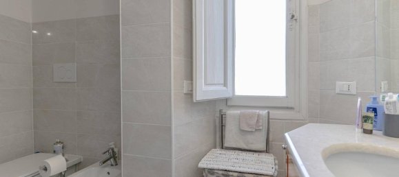 4 rooms Apartment in Impruneta, Italy No. 165298 12