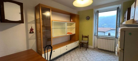 2 rooms Apartment in Follo, Italy No. 83286 7