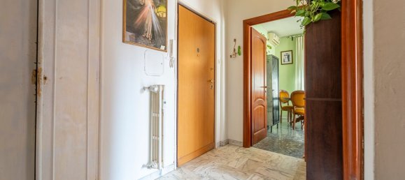 Квартира с 3 комнатами в Рим, Италия № 20627 13