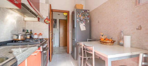 Квартира с 3 комнатами в Рим, Италия № 20627 28