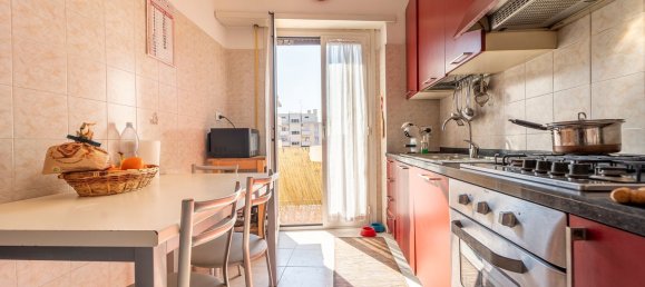 Квартира с 3 комнатами в Рим, Италия № 20627 30