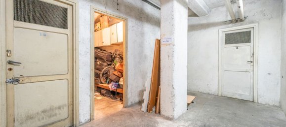 Квартира с 3 комнатами в Рим, Италия № 20627 16