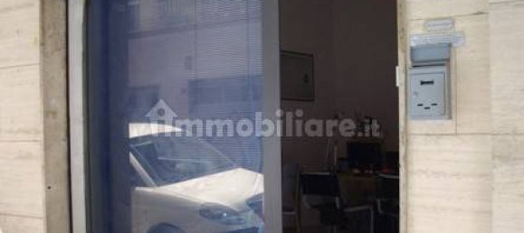 1غرفة عقار تجاري في Naples, Italy رقم 84166 2