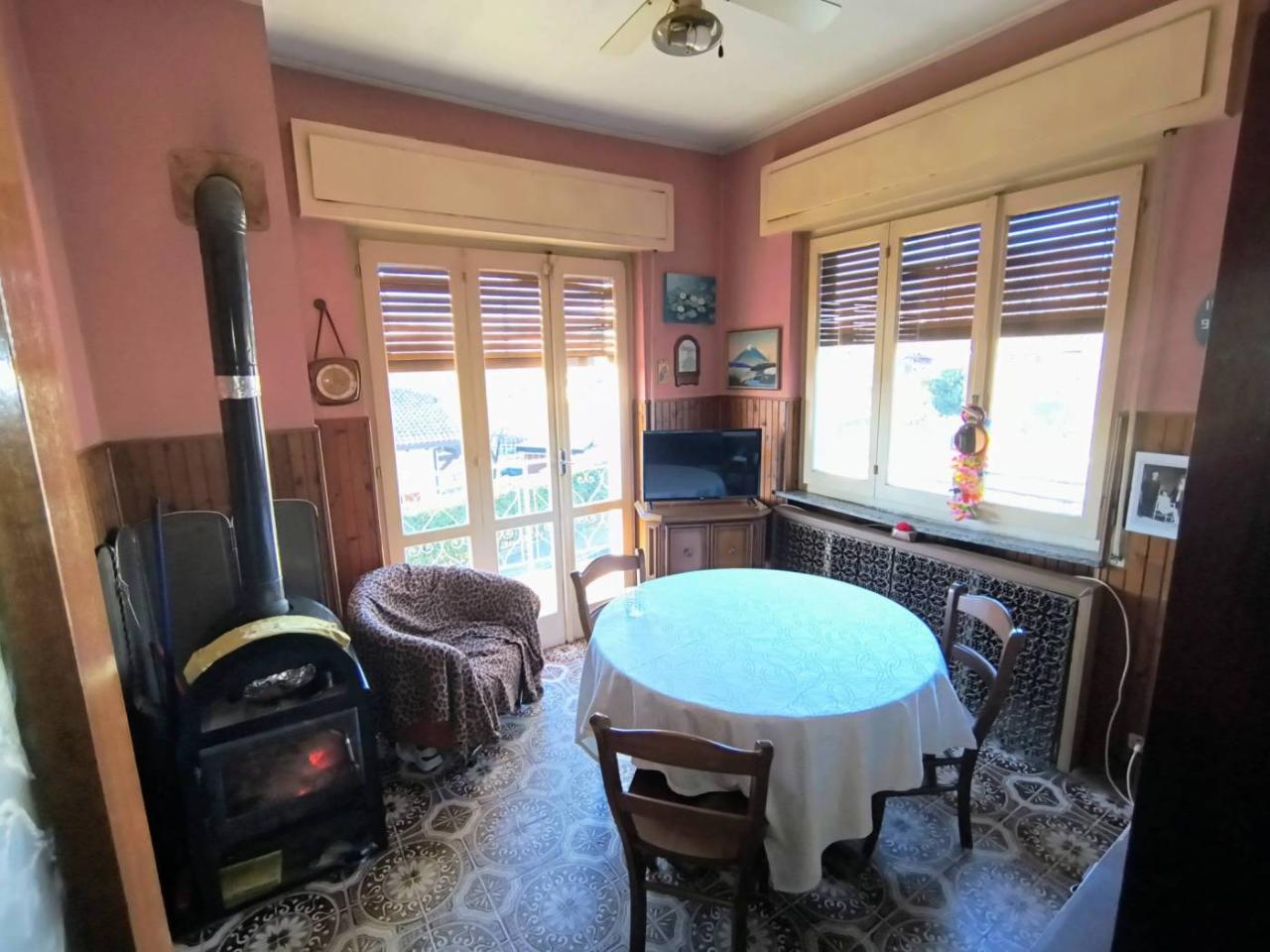 10-Zimmer Villa in Gattico-Veruno, Italy, Nr. 171659