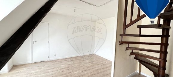 1 bedroom Duplex in Bourges, France No. 248009 5