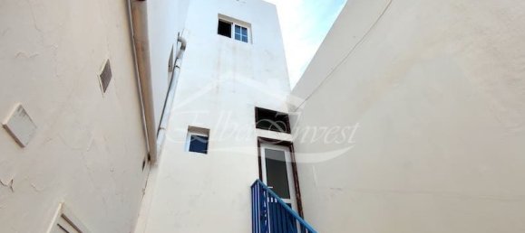 Edificio de 9 dormitorios en Guía de Isora, Spain No. 124927 21