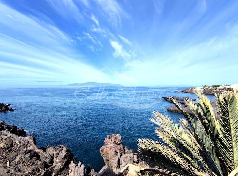 9 chambres Bâtiment à Guia de Isora, Spain No. 124927