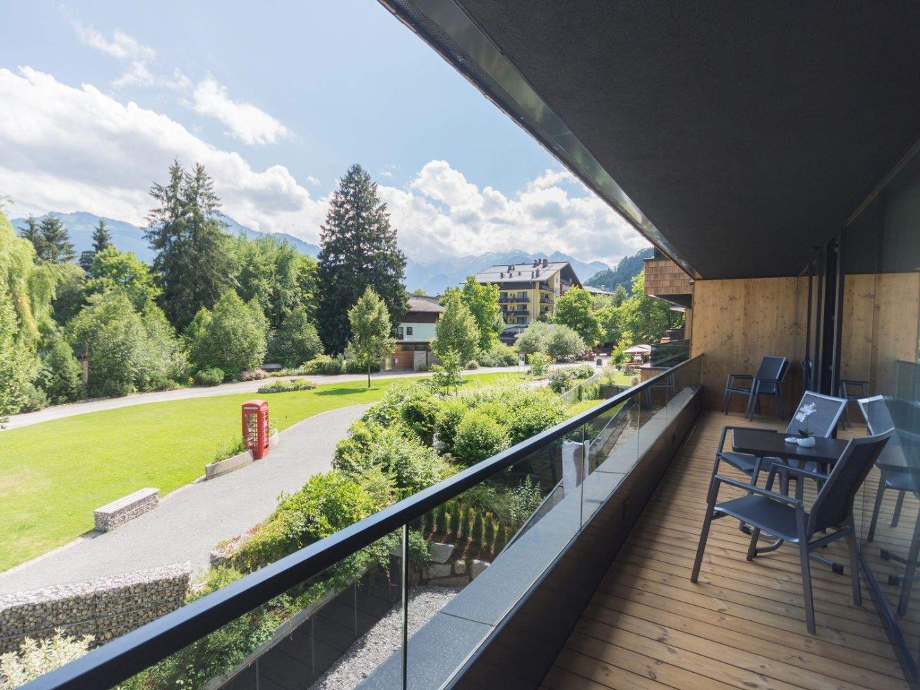 3 rooms Apartment in Zell am See, Austria No. 125804