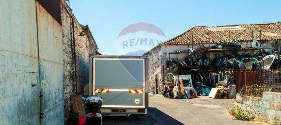 5 chambres Bureau à Catania, Italy No. 319035 23