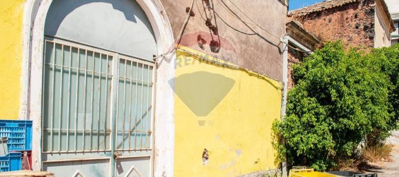 5 chambres Bureau à Catania, Italy No. 319035 12