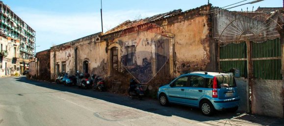 5 chambres Bureau à Catania, Italy No. 319035 2