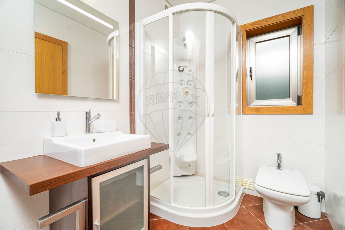 4 bedrooms House in Portimao, Portugal No. 26742