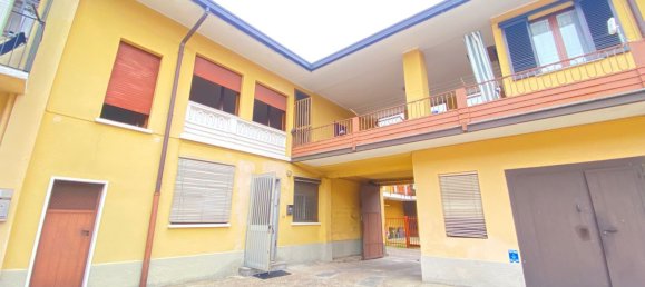 3 rooms Penthouse in Vittuone, Italy No. 183231 23