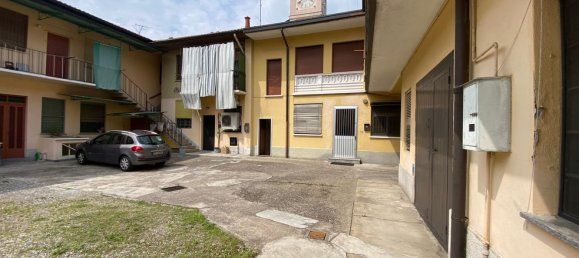 3 rooms Penthouse in Vittuone, Italy No. 183231 9