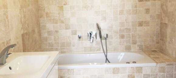 3 rooms Apartment in Vienna, Austria No. 180949 4