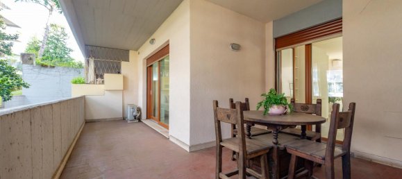 3 rooms Apartment in Rome, Italy No. 41194 21