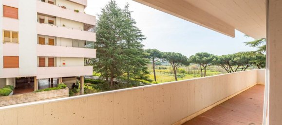 3 rooms Apartment in Rome, Italy No. 41194 24