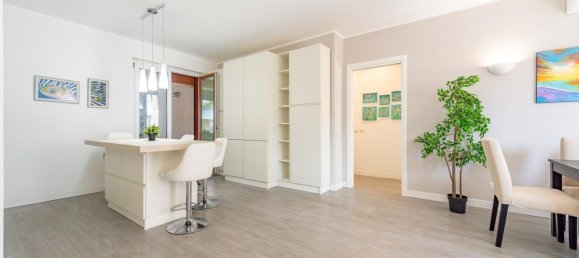 3 rooms Apartment in Rome, Italy No. 41194 16