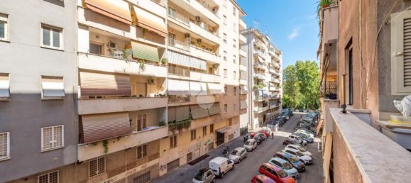 2 bedrooms Apartment in Rome, Italy No. 326485 17