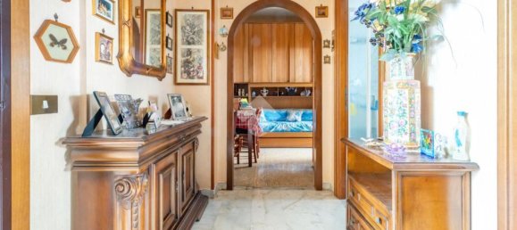 2 bedrooms Apartment in Rome, Italy No. 326485 3
