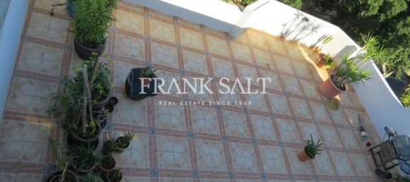 Ático de 3 dormitorios en Zabbar, Malta No. 1114 29