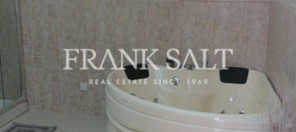 Ático de 3 dormitorios en Zabbar, Malta No. 1114 24