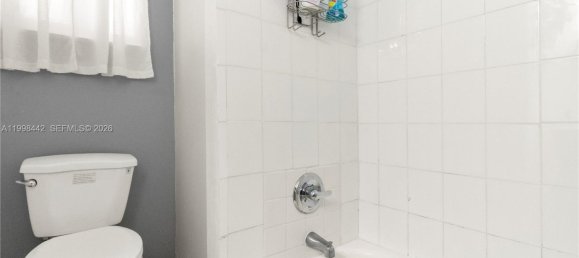 2 chambres propriété commerciale à vendre à Miami, Miami-Dade, Florida, USA № 614880 24