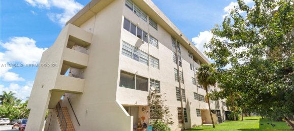 2 chambres propriété commerciale à vendre à Miami, Miami-Dade, Florida, USA № 614880 27