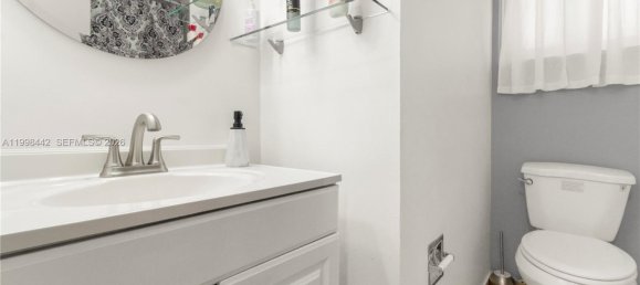 2 chambres propriété commerciale à vendre à Miami, Miami-Dade, Florida, USA № 614880 18