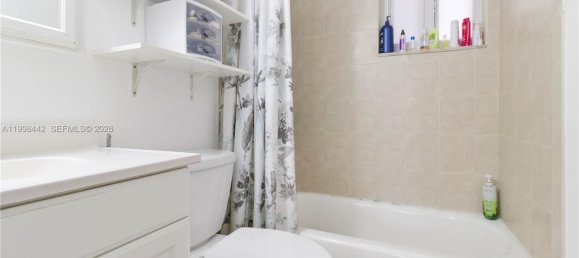 2 chambres propriété commerciale à vendre à Miami, Miami-Dade, Florida, USA № 614880 25